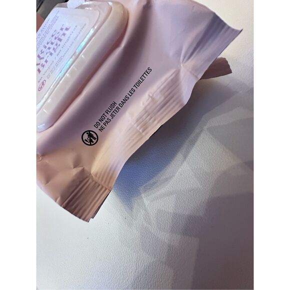 The Face Shop Rice Water Bright Cleansing Facial Wipes, Vegan, 50 CT - Picture 3 of 5